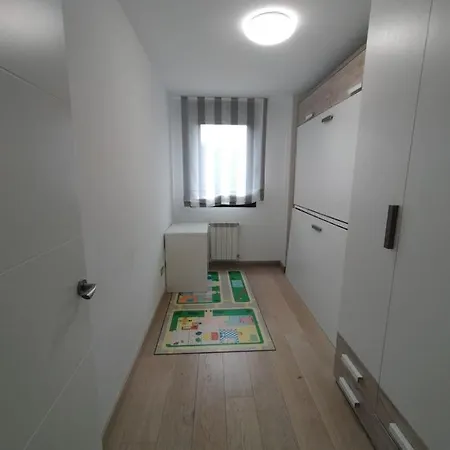 Bajo Con Jardin En Exclusiva Urbanizacion Cerca De Playa Appartamento Santander